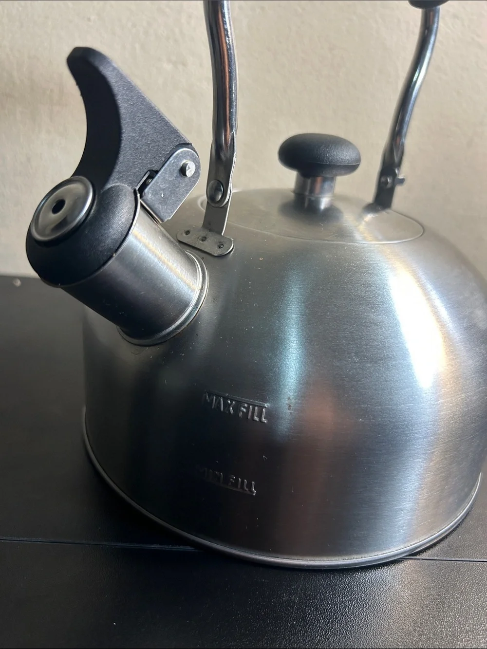 Mainstays 1.8L Stainless Steel Whistling Tea Kettle Induction Compatible Silver!
